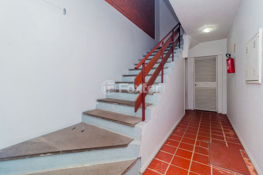 Apartamento à venda com 1 quarto, 42m² - Foto 21