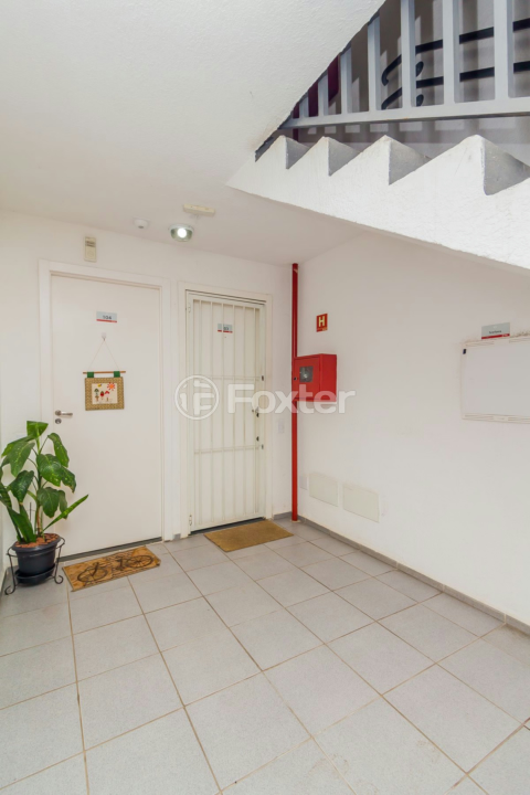 Apartamento à venda com 2 quartos, 41m² - Foto 25