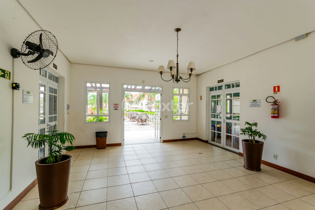 Casa de Condomínio à venda com 4 quartos, 157m² - Foto 57