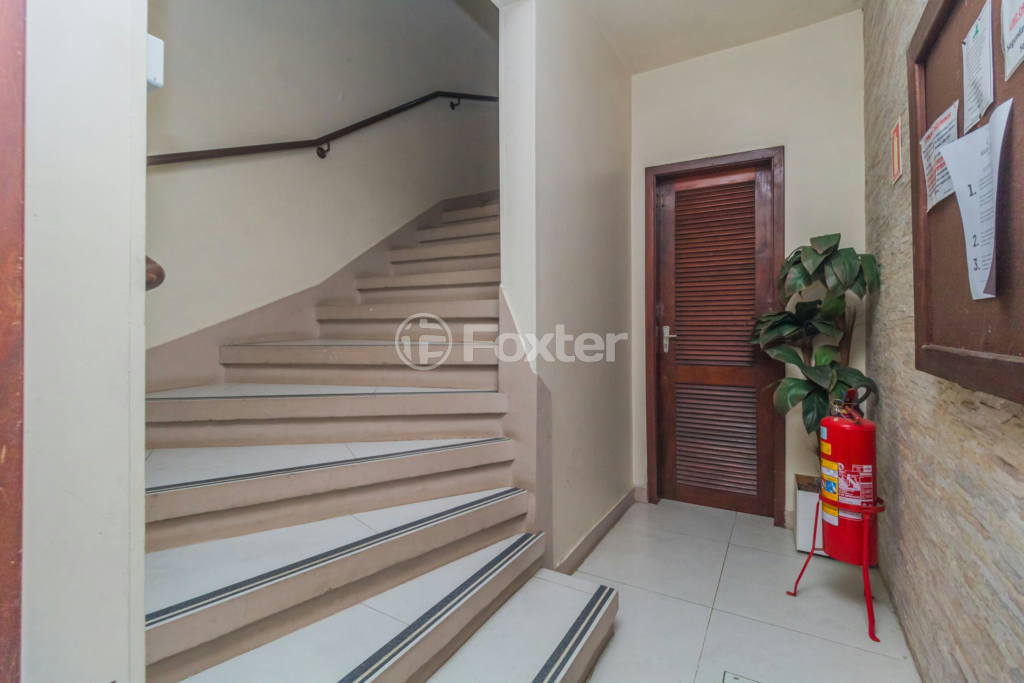 Apartamento à venda com 2 quartos, 55m² - Foto 19