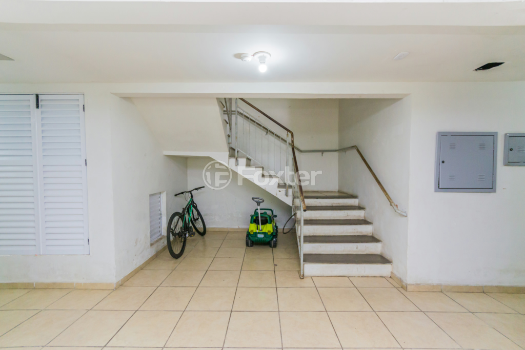 Apartamento à venda com 2 quartos, 55m² - Foto 37