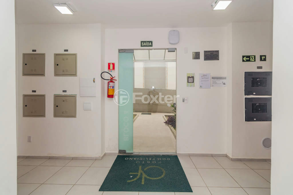 Apartamento à venda com 1 quarto, 50m² - Foto 33