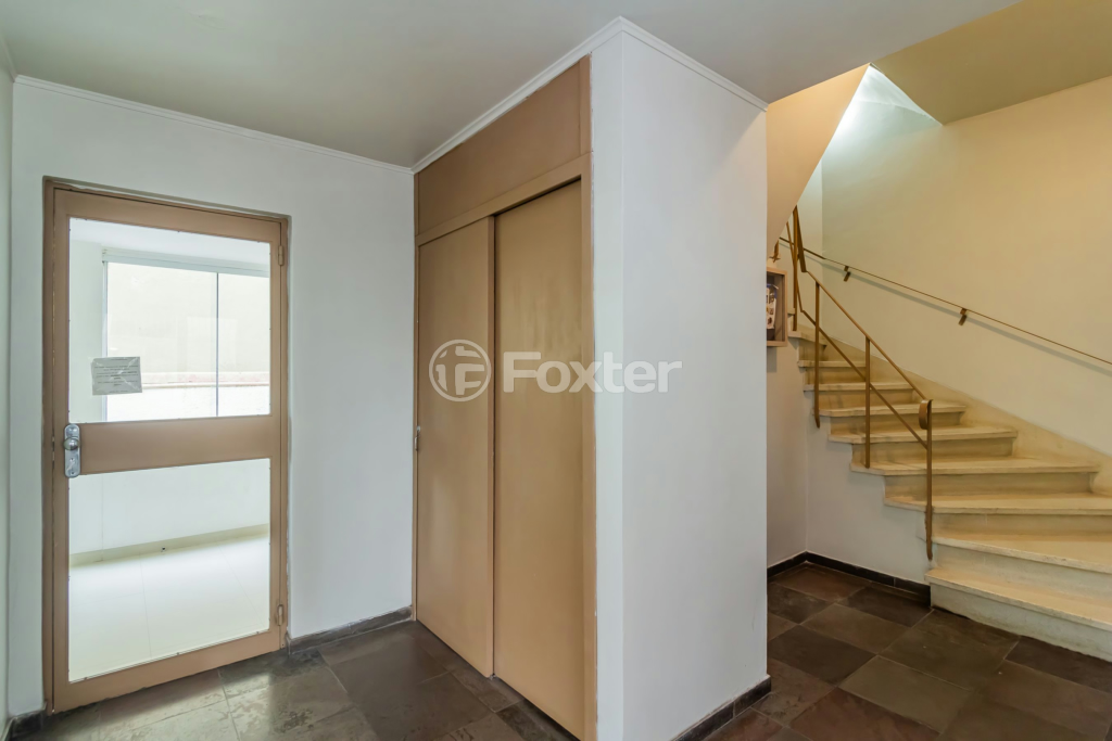 Apartamento à venda com 2 quartos, 67m² - Foto 31