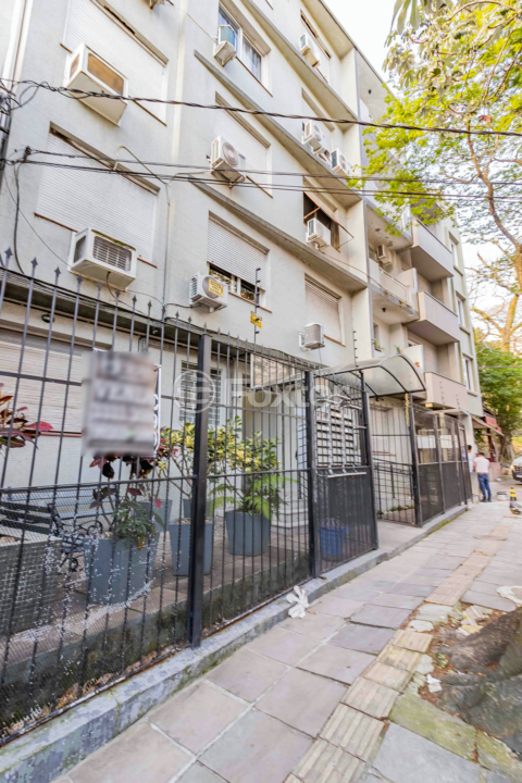 Apartamento à venda com 2 quartos, 66m² - Foto 27