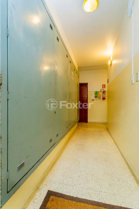 Apartamento à venda com 2 quartos, 58m² - Foto 17