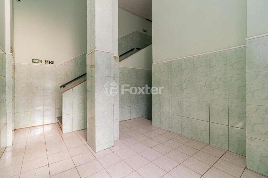 Apartamento à venda com 2 quartos, 66m² - Foto 30
