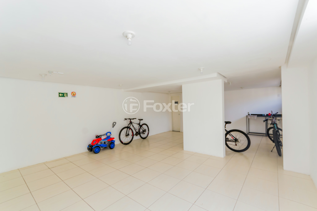 Apartamento à venda com 2 quartos, 42m² - Foto 42