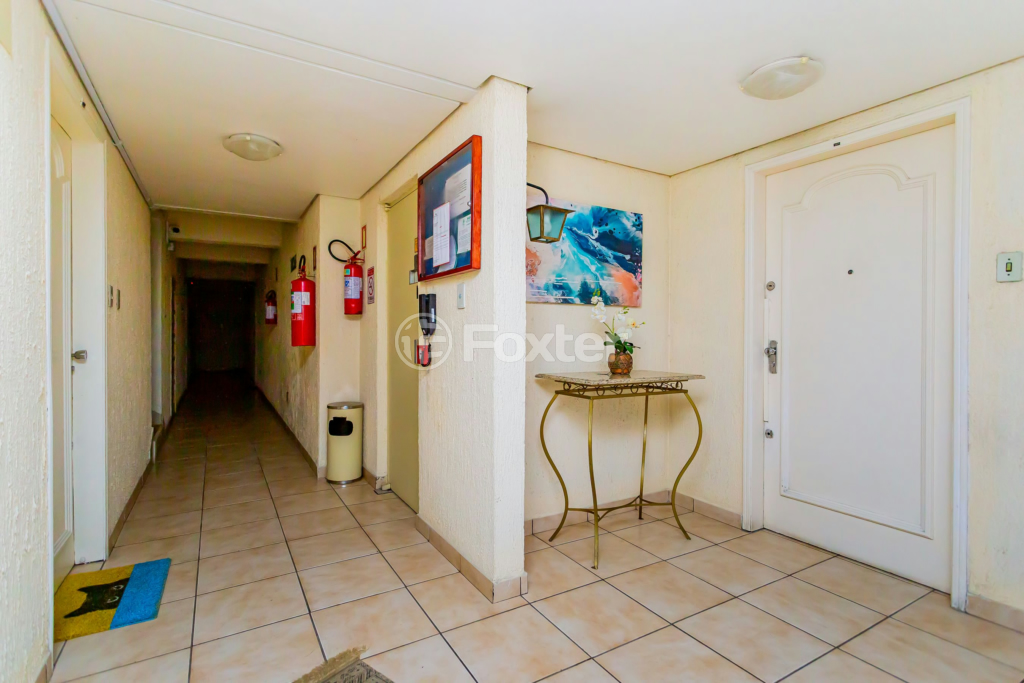Apartamento à venda com 1 quarto, 41m² - Foto 29