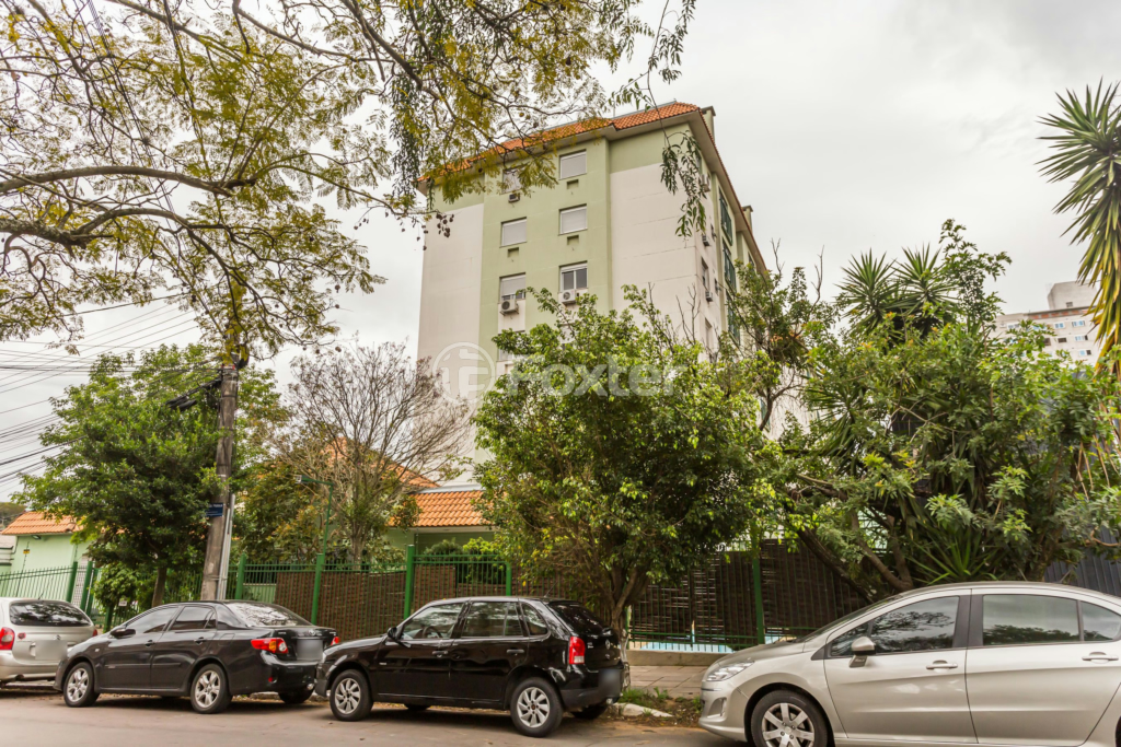 Apartamento à venda com 2 quartos, 68m² - Foto 33