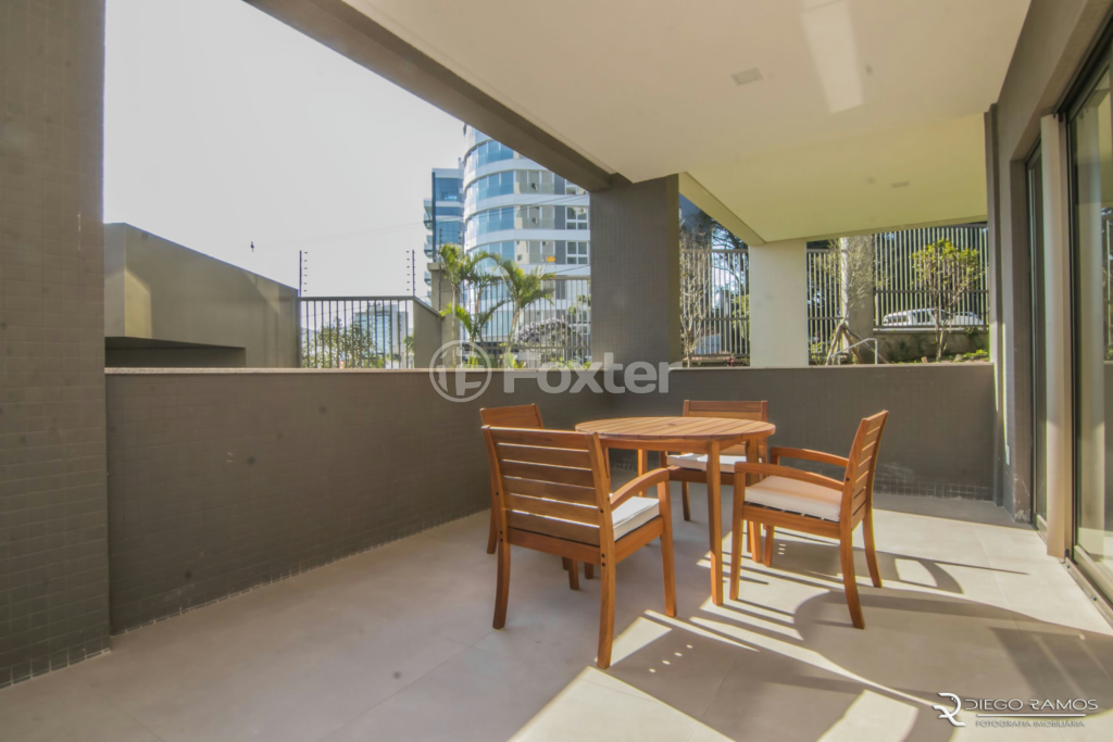 Apartamento à venda com 3 quartos, 236m² - Foto 72