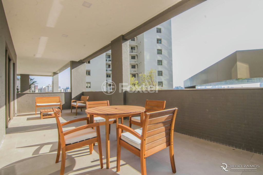 Apartamento à venda com 3 quartos, 236m² - Foto 71