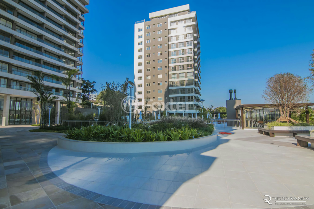Apartamento à venda com 3 quartos, 236m² - Foto 57