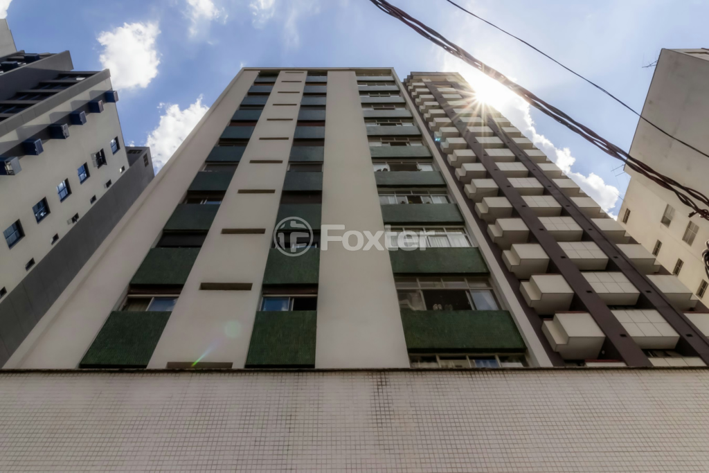 Apartamento à venda com 3 quartos, 157m² - Foto 32