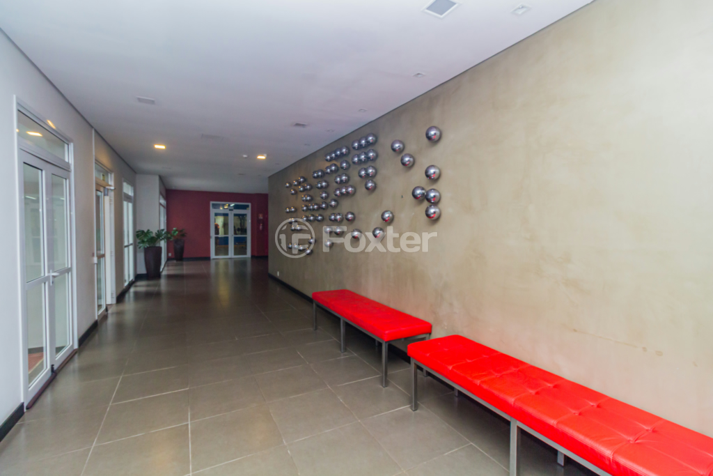 Apartamento à venda com 2 quartos, 57m² - Foto 35