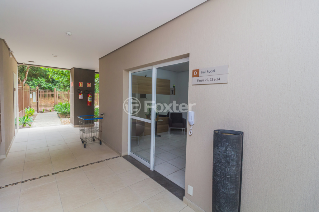 Apartamento à venda com 3 quartos, 79m² - Foto 42