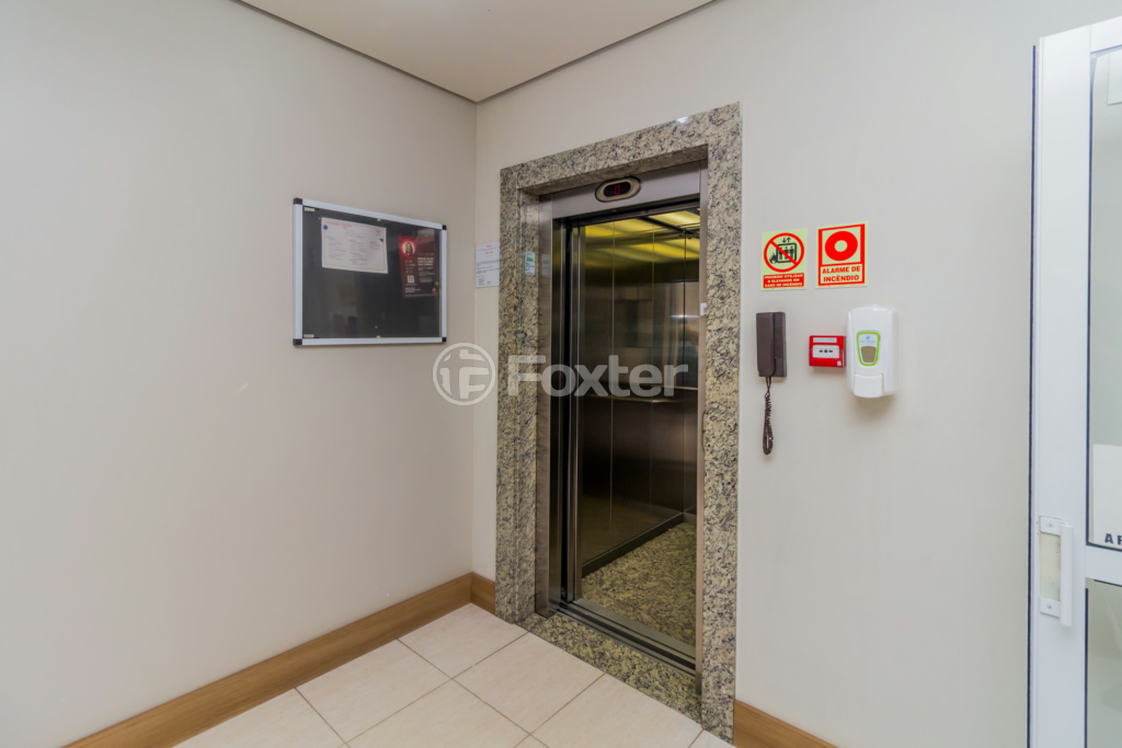 Apartamento à venda com 3 quartos, 79m² - Foto 44