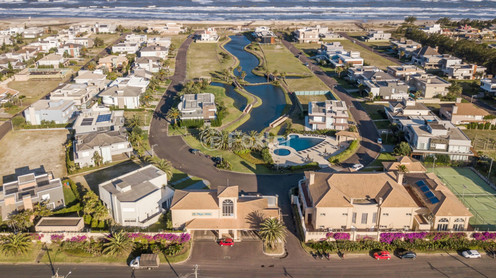 Casa de Condomínio à venda com 4 quartos, 460m² - Foto 67