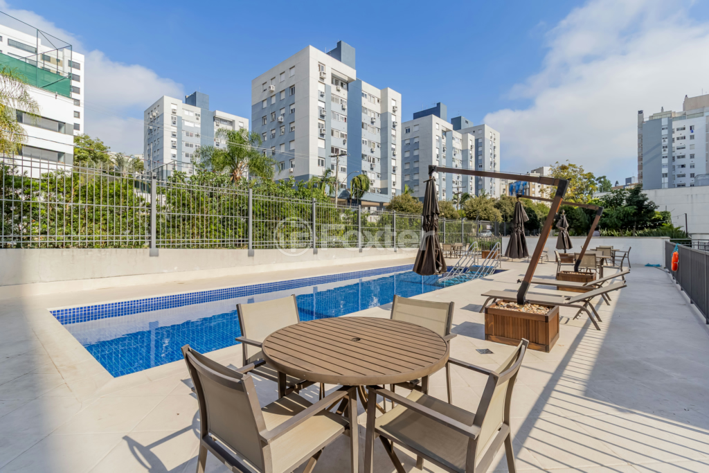 Apartamento à venda com 3 quartos, 89m² - Foto 35
