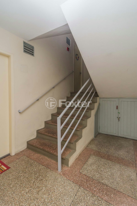 Apartamento à venda com 2 quartos, 41m² - Foto 14