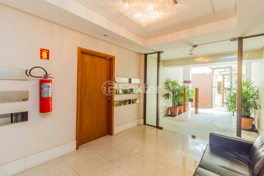 Apartamento à venda com 2 quartos, 75m² - Foto 22