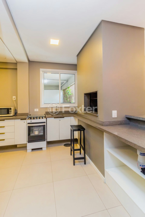 Apartamento à venda com 2 quartos, 75m² - Foto 32