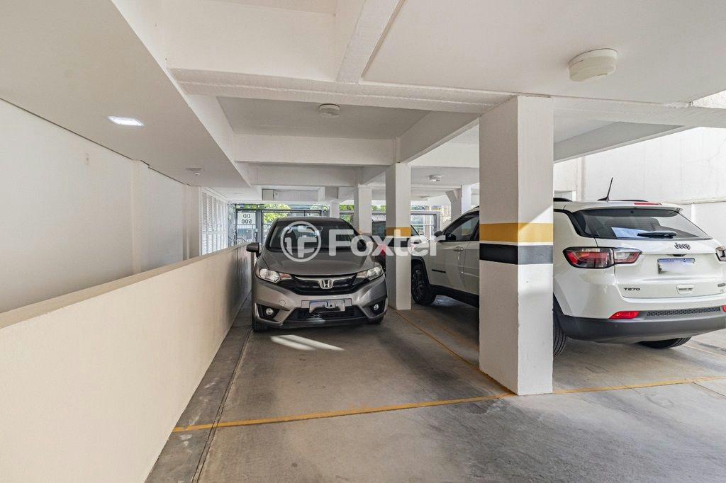 Apartamento à venda com 2 quartos, 76m² - Foto 29