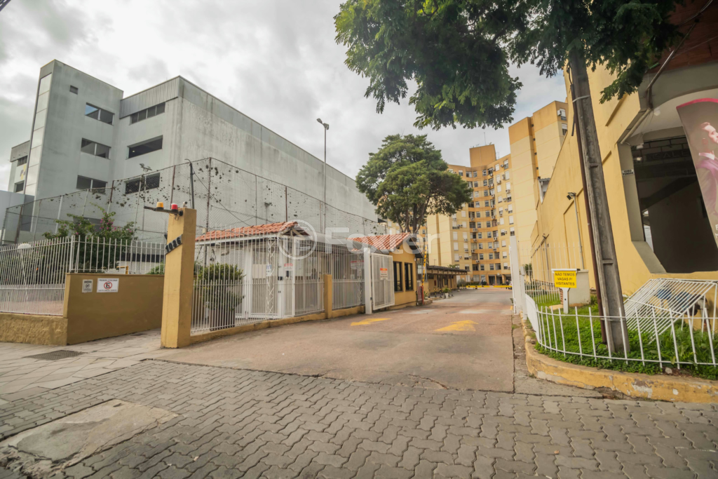 Apartamento à venda com 2 quartos, 63m² - Foto 24