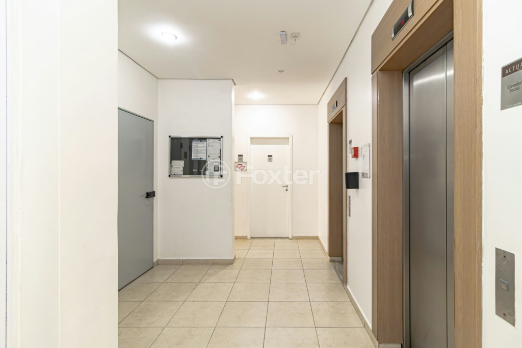 Apartamento à venda com 2 quartos, 61m² - Foto 26