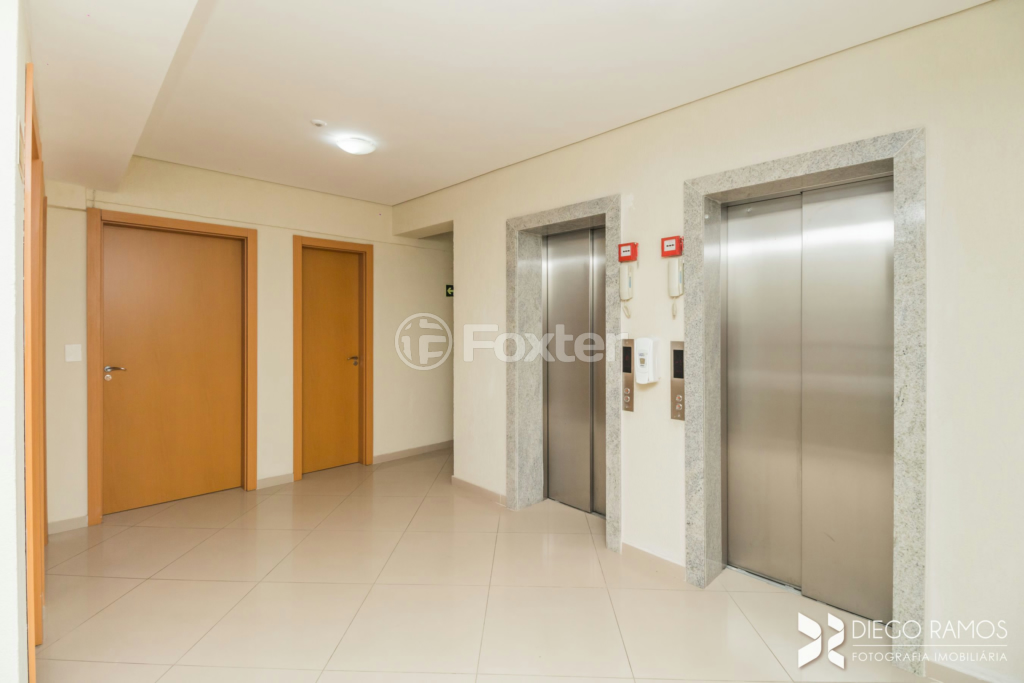 Apartamento à venda com 3 quartos, 111m² - Foto 35