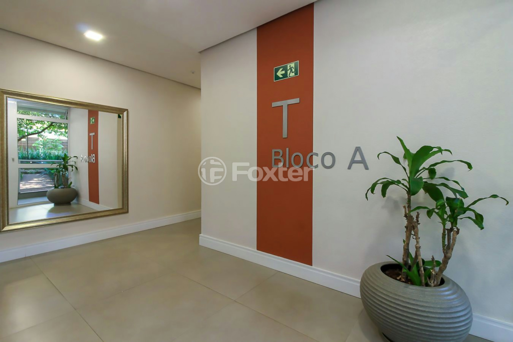 Apartamento à venda com 2 quartos, 57m² - Foto 47