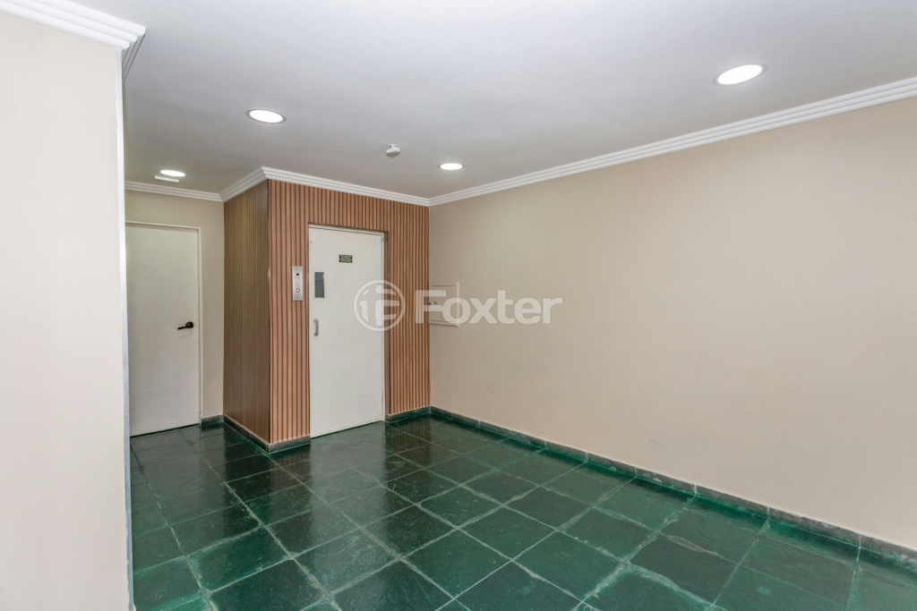 Apartamento à venda com 2 quartos, 62m² - Foto 31