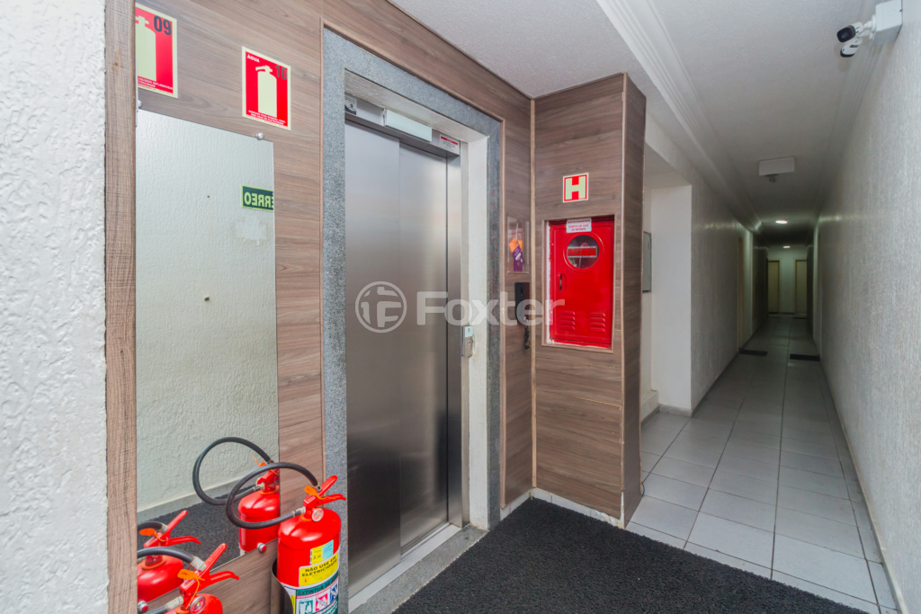 Apartamento à venda com 2 quartos, 45m² - Foto 50
