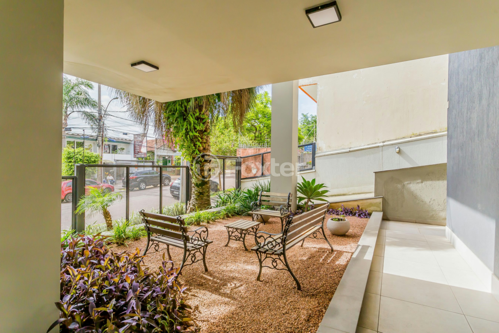 Apartamento à venda com 2 quartos, 63m² - Foto 30