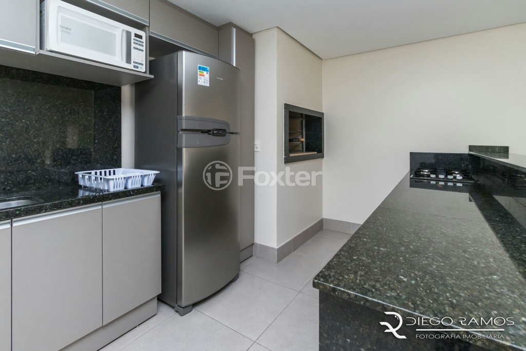Apartamento à venda com 2 quartos, 63m² - Foto 36