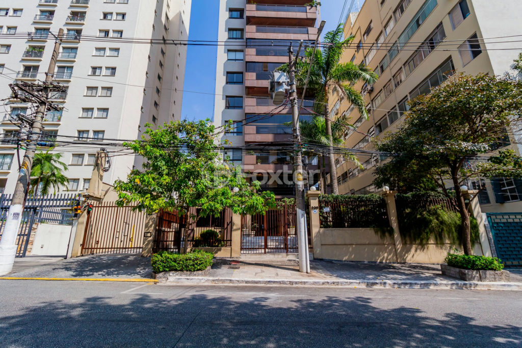 Apartamento à venda com 4 quartos, 190m² - Foto 41