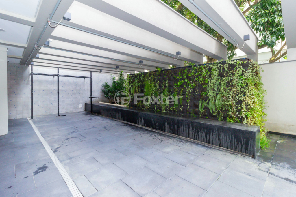 Apartamento à venda com 1 quarto, 30m² - Foto 32