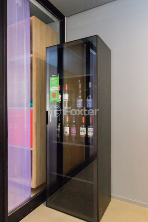 Apartamento à venda com 1 quarto, 30m² - Foto 52