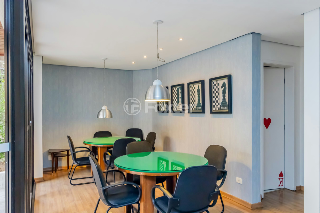 Apartamento à venda com 4 quartos, 239m² - Foto 10