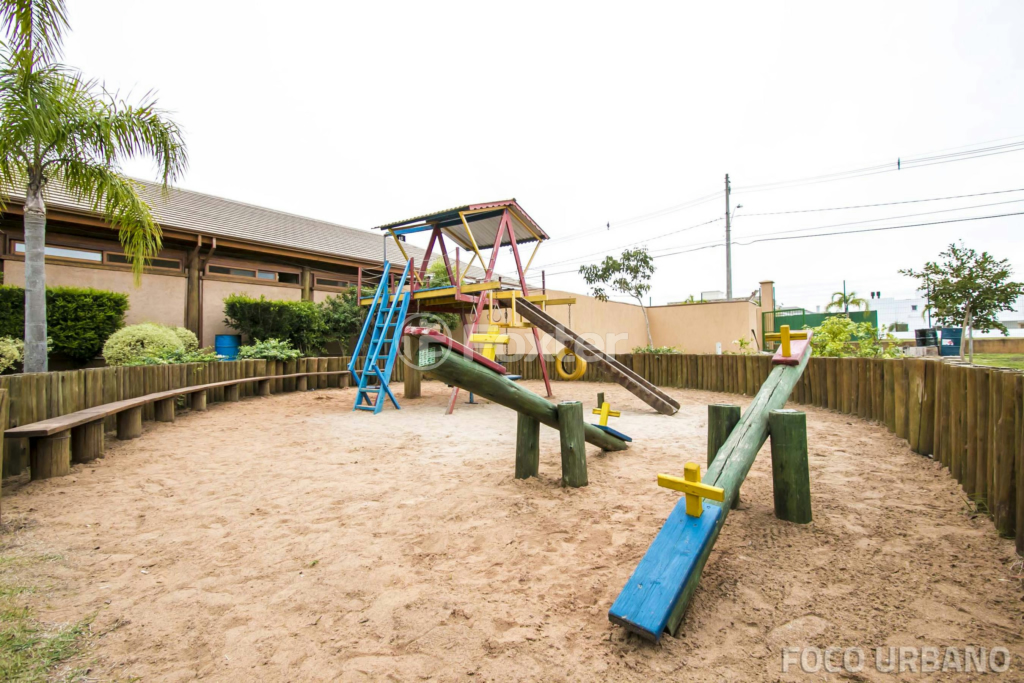 Casa de Condomínio à venda com 3 quartos, 330m² - Foto 81