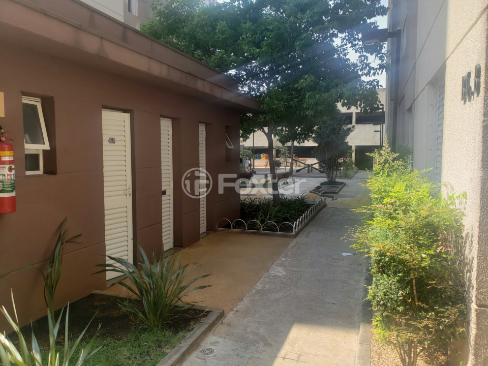 Apartamento à venda com 2 quartos, 64m² - Foto 43