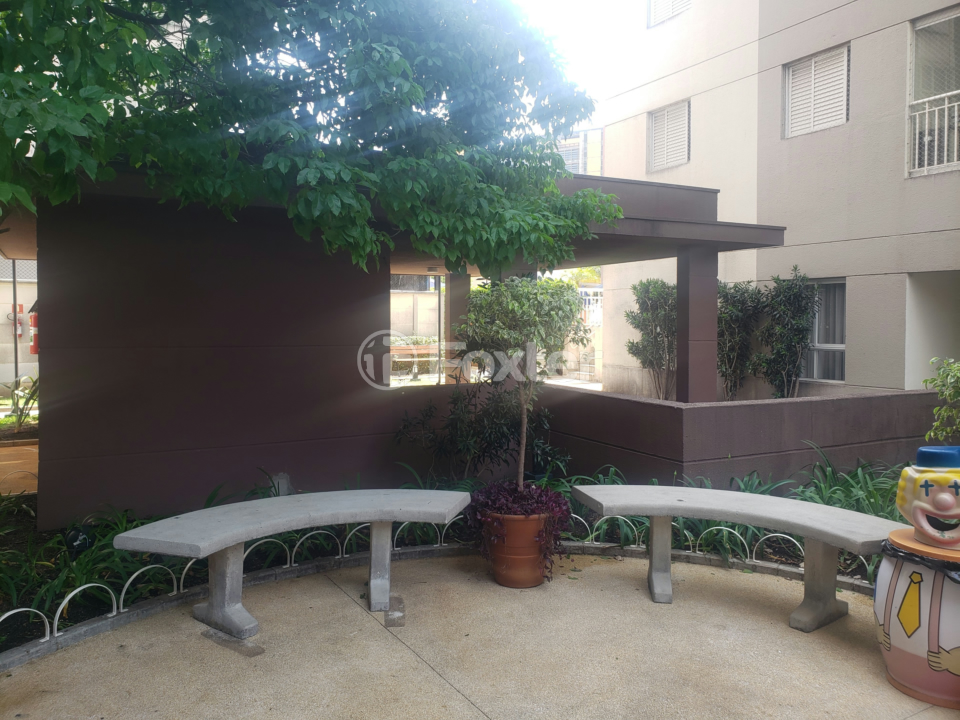 Apartamento à venda com 2 quartos, 64m² - Foto 39