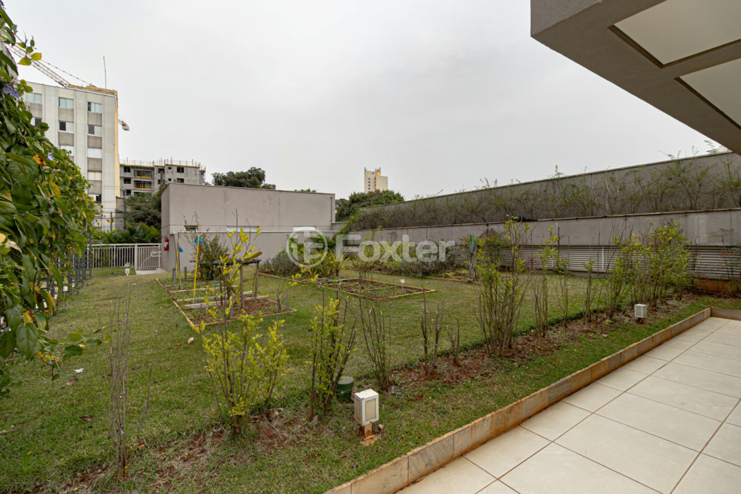 Apartamento à venda com 2 quartos, 68m² - Foto 30