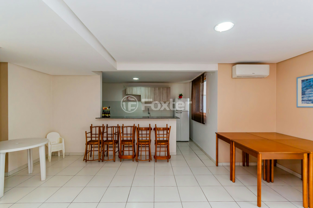 Apartamento à venda com 2 quartos, 68m² - Foto 69