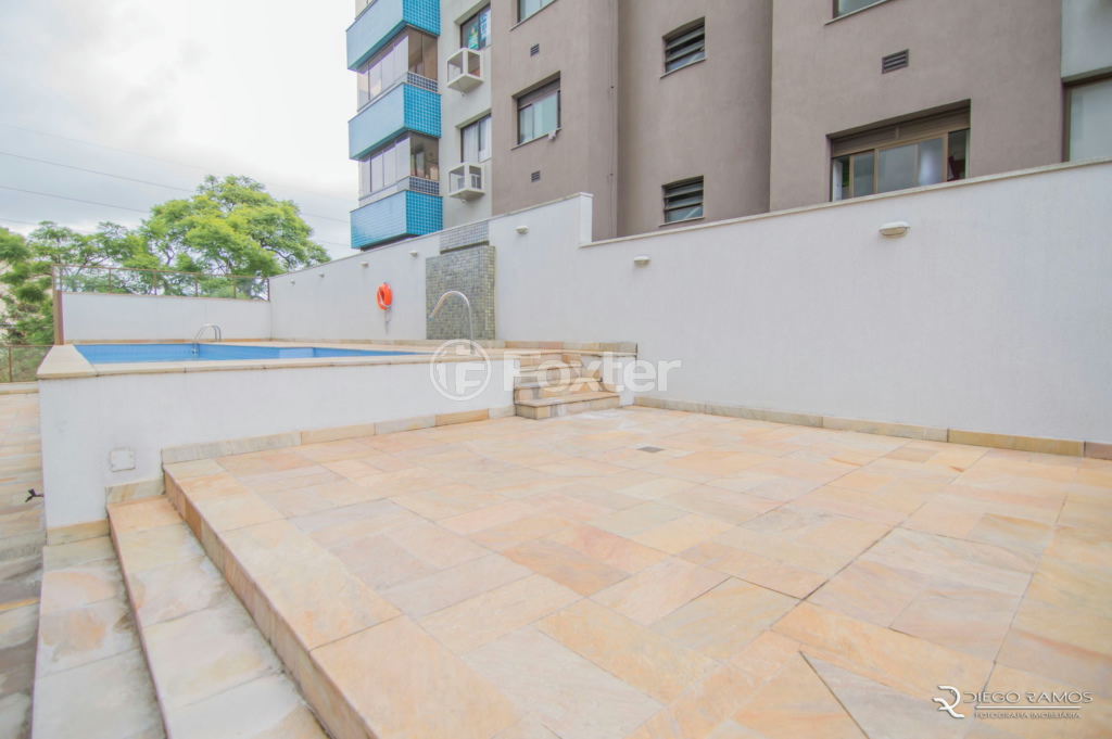 Apartamento à venda com 3 quartos, 123m² - Foto 29