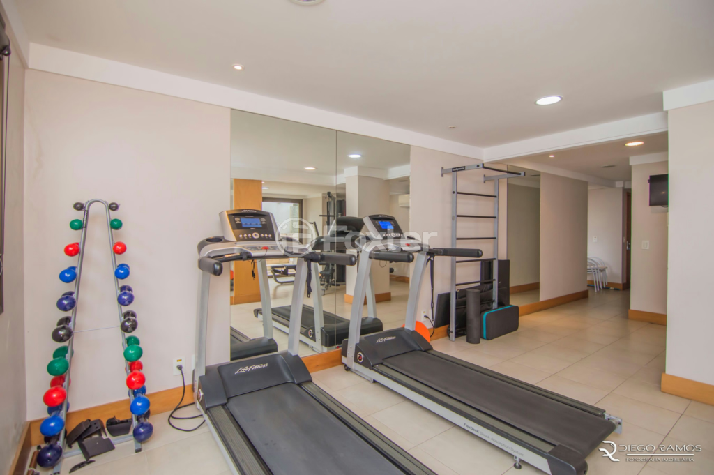Apartamento à venda com 3 quartos, 123m² - Foto 24