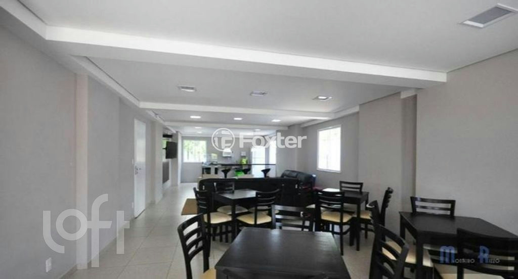 Apartamento à venda com 1 quarto, 38m² - Foto 18