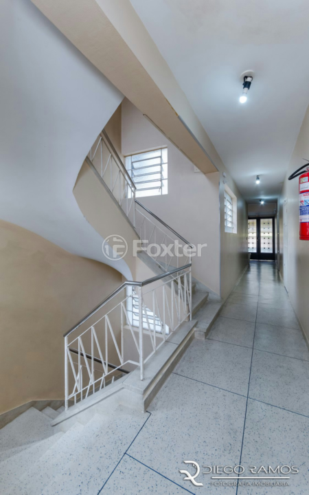 Apartamento à venda com 1 quarto, 40m² - Foto 12