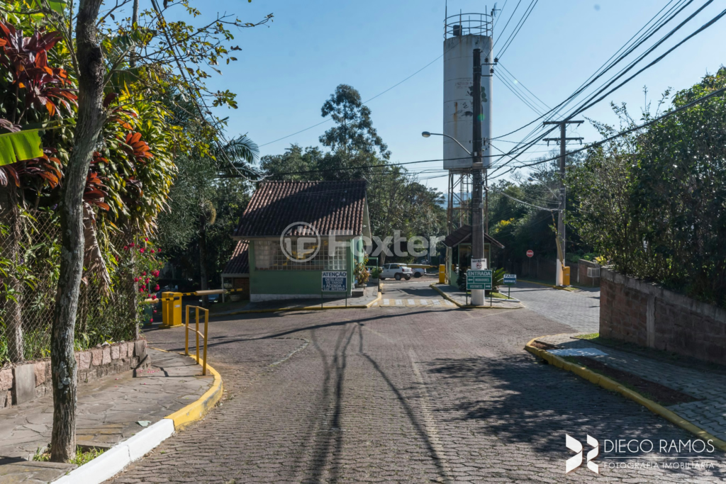 Casa de Condomínio à venda com 3 quartos, 180m² - Foto 47