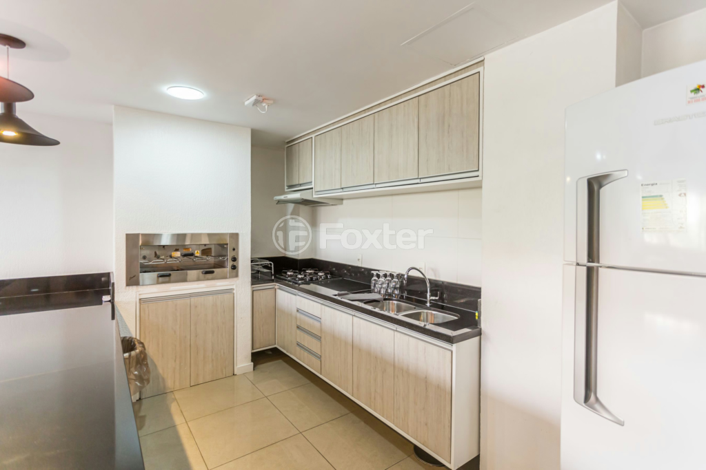 Apartamento à venda com 2 quartos, 70m² - Foto 62