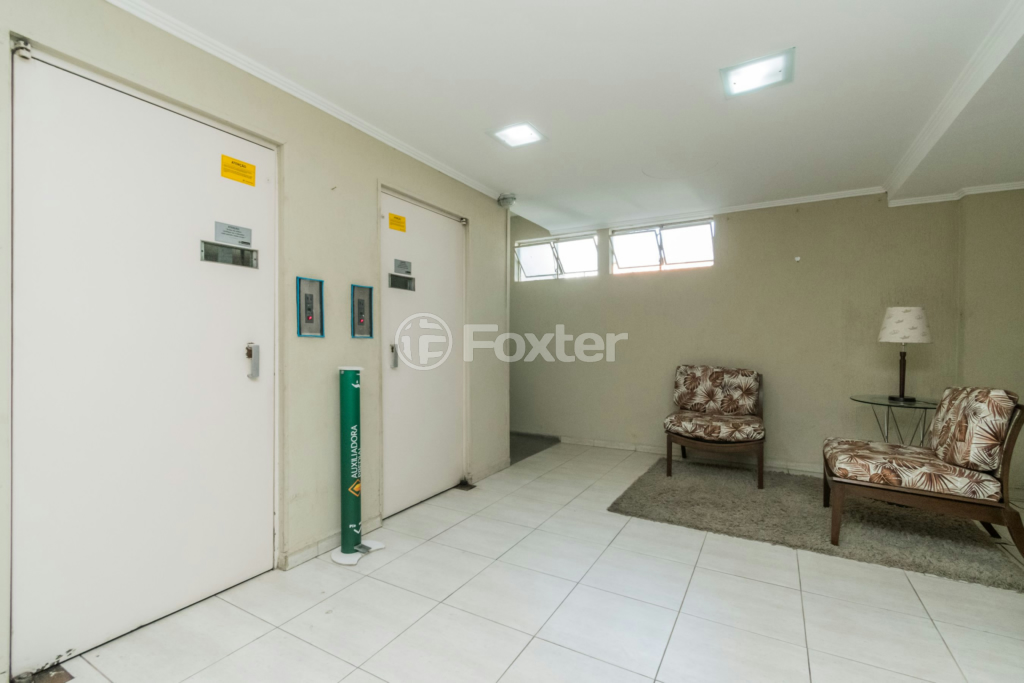 Apartamento à venda com 2 quartos, 56m² - Foto 22